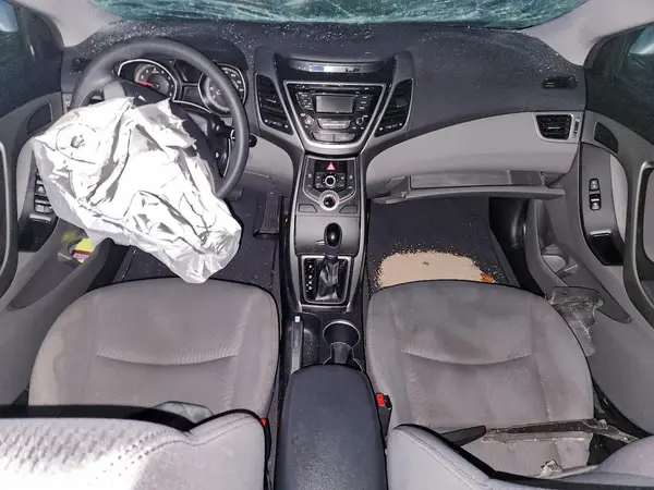 5NPDH4AE7GH684148 2016 HYUNDAI ELANTRA - Image 8