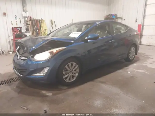5NPDH4AE7GH689964 2016 HYUNDAI ELANTRA - Image 2