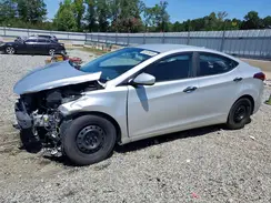 5NPDH4AE7GH690502 2016 HYUNDAI ELANTRA