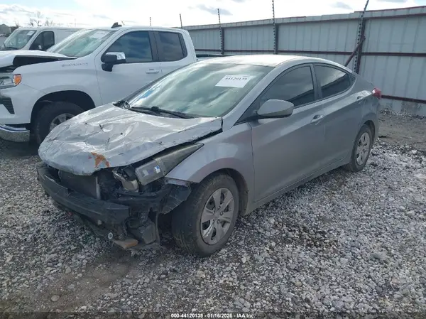 5NPDH4AE7GH690760 2016 HYUNDAI ELANTRA - Image 2