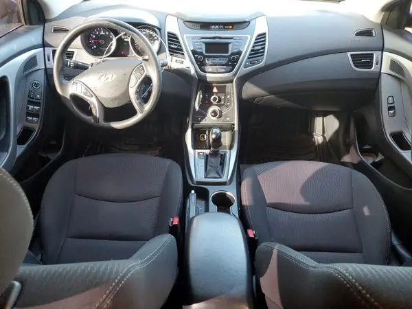5NPDH4AE7GH690807 2016 HYUNDAI ELANTRA - Image 8