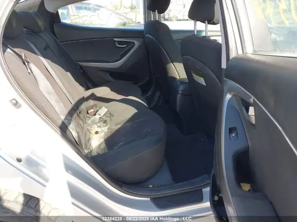 5NPDH4AE7GH693738 2016 HYUNDAI ELANTRA - Image 8