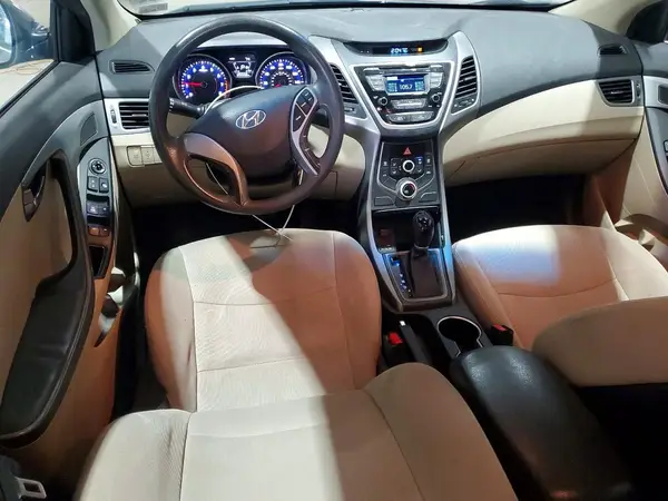 5NPDH4AE7GH694954 2016 HYUNDAI ELANTRA - Image 8
