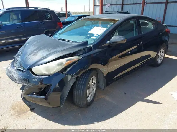 5NPDH4AE7GH694999 2016 HYUNDAI ELANTRA - Image 2