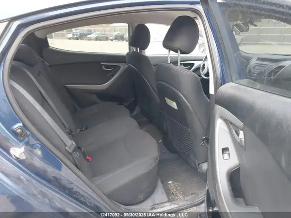 5NPDH4AE7GH696025 2016 HYUNDAI ELANTRA - Image 8