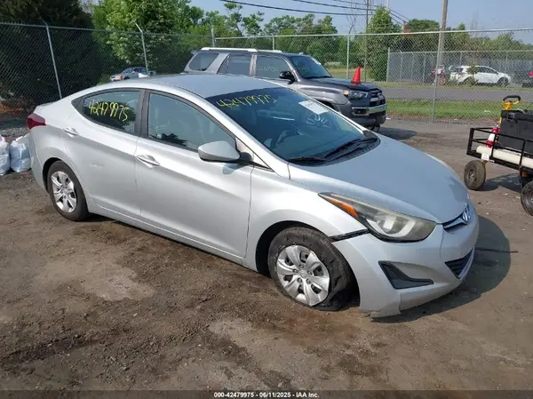 5NPDH4AE7GH696400 2016 HYUNDAI ELANTRA - Image 1