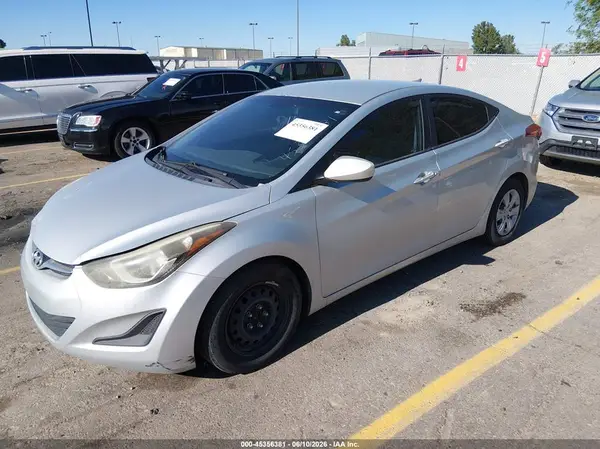 5NPDH4AE7GH696428 2016 HYUNDAI ELANTRA - Image 2