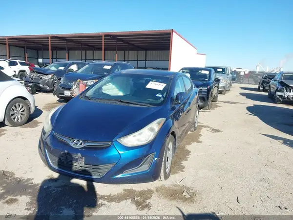 5NPDH4AE7GH697076 2016 HYUNDAI ELANTRA - Image 2