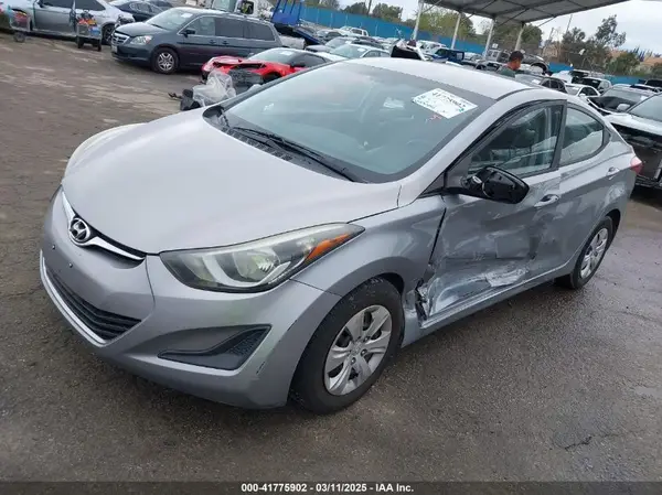 5NPDH4AE7GH698213 2016 HYUNDAI ELANTRA - Image 2