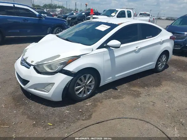 5NPDH4AE7GH698535 2016 HYUNDAI ELANTRA - Image 2