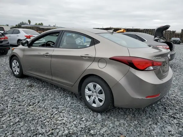 5NPDH4AE7GH699197 2016 HYUNDAI ELANTRA - Image 2