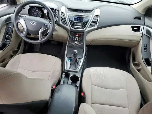 5NPDH4AE7GH699197 2016 HYUNDAI ELANTRA - Image 8