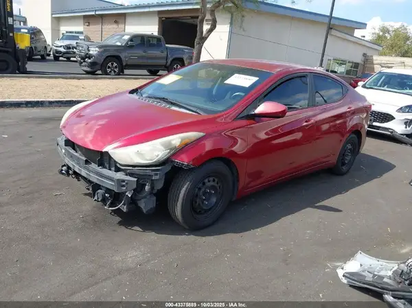 5NPDH4AE7GH700185 2016 HYUNDAI ELANTRA - Image 2