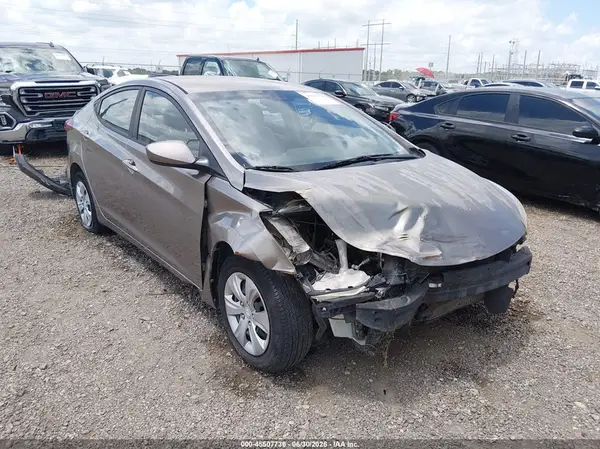 5NPDH4AE7GH701627 2016 HYUNDAI ELANTRA - Image 1
