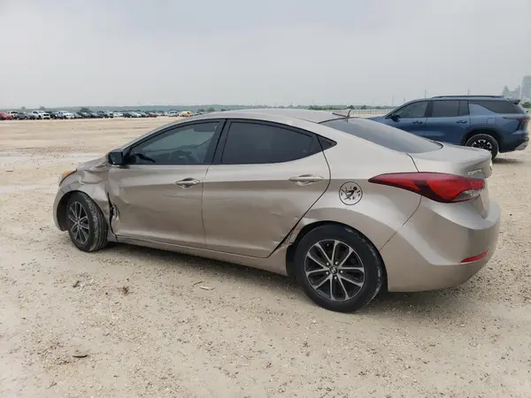 5NPDH4AE7GH701661 2016 HYUNDAI ELANTRA - Image 2