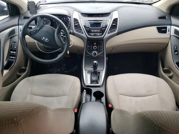 5NPDH4AE7GH701661 2016 HYUNDAI ELANTRA - Image 8