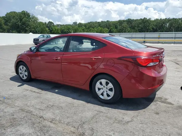 5NPDH4AE7GH701904 2016 HYUNDAI ELANTRA - Image 2