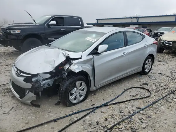 5NPDH4AE7GH703619 2016 HYUNDAI ELANTRA - Image 1