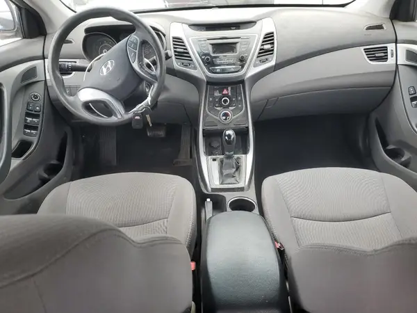 5NPDH4AE7GH703619 2016 HYUNDAI ELANTRA - Image 8