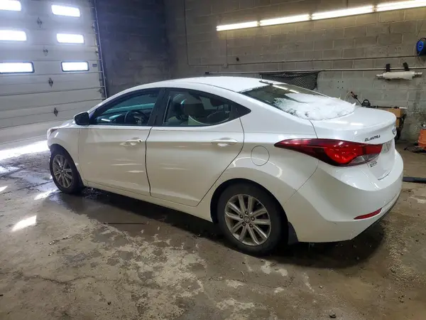 5NPDH4AE7GH704043 2016 HYUNDAI ELANTRA - Image 2