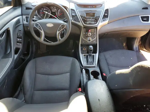 5NPDH4AE7GH704186 2016 HYUNDAI ELANTRA - Image 8