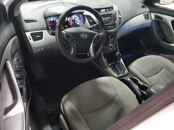 5NPDH4AE7GH704446 2016 HYUNDAI ELANTRA - Image 8