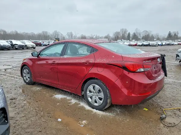 5NPDH4AE7GH707685 2016 HYUNDAI ELANTRA - Image 2