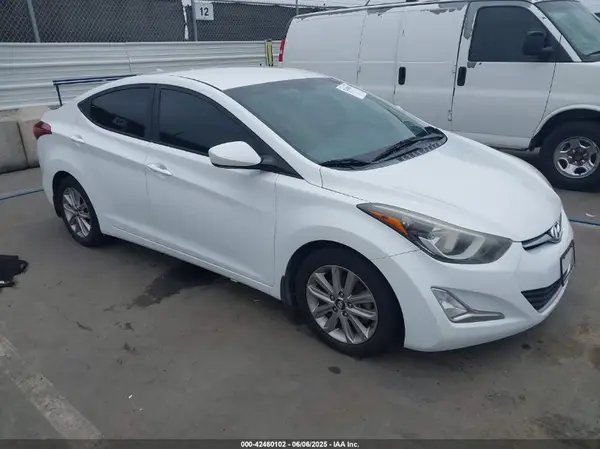 5NPDH4AE7GH707735 2016 HYUNDAI ELANTRA - Image 1