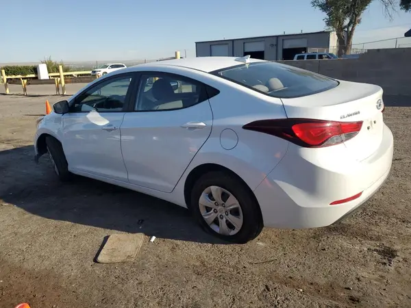 5NPDH4AE7GH708156 2016 HYUNDAI ELANTRA - Image 2