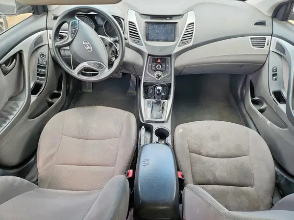 5NPDH4AE7GH708237 2016 HYUNDAI ELANTRA - Image 8