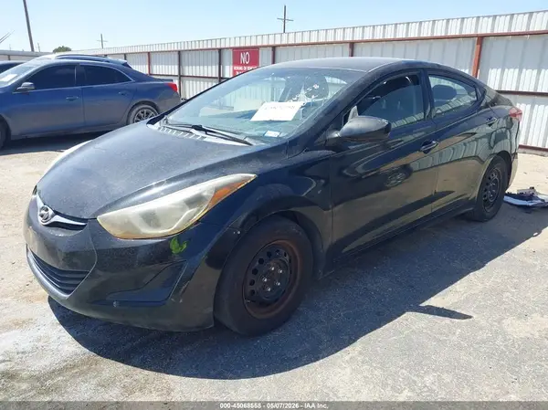 5NPDH4AE7GH711672 2016 HYUNDAI ELANTRA - Image 2