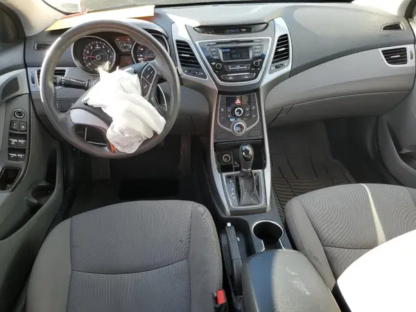 5NPDH4AE7GH711901 2016 HYUNDAI ELANTRA - Image 8