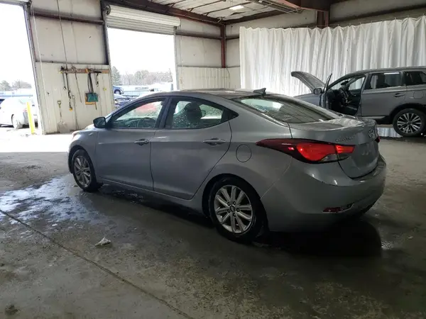 5NPDH4AE7GH712739 2016 HYUNDAI ELANTRA - Image 2