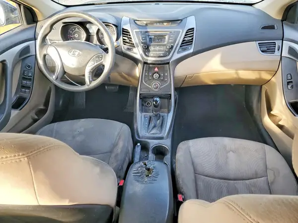 5NPDH4AE7GH713972 2016 HYUNDAI ELANTRA - Image 8
