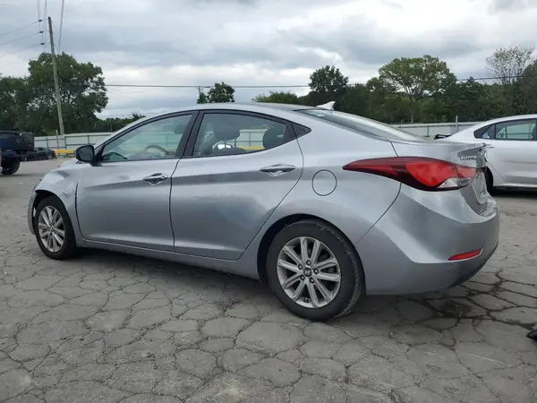 5NPDH4AE7GH718332 2016 HYUNDAI ELANTRA - Image 2