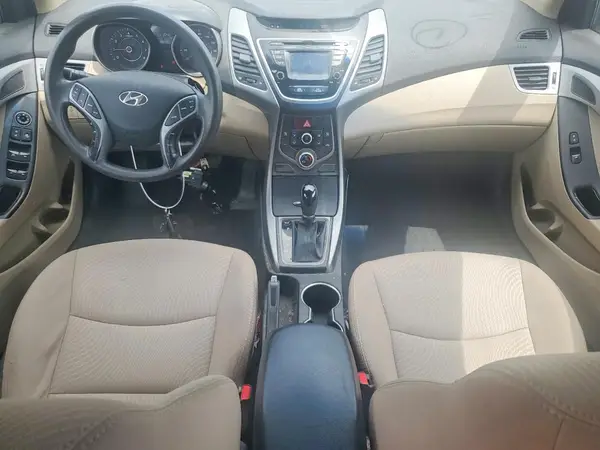 5NPDH4AE7GH724373 2016 HYUNDAI ELANTRA - Image 8