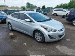 5NPDH4AE7GH725488 2016 HYUNDAI ELANTRA