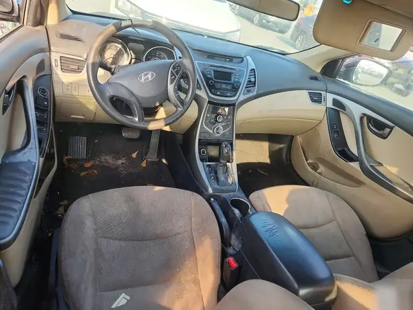 5NPDH4AE7GH725541 2016 HYUNDAI ELANTRA - Image 8