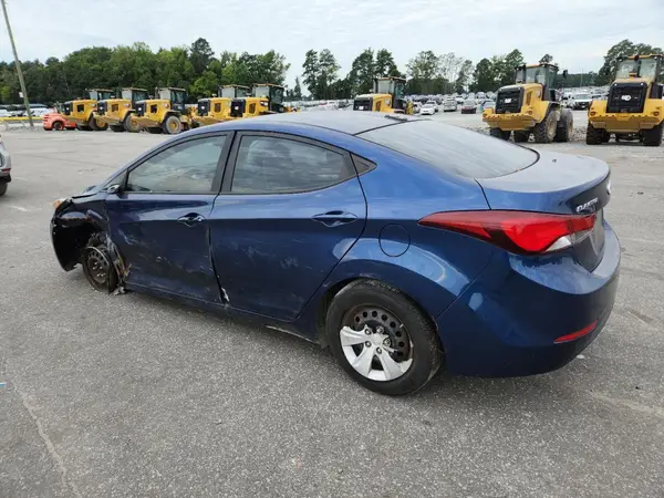 5NPDH4AE7GH725670 2016 HYUNDAI ELANTRA - Image 2