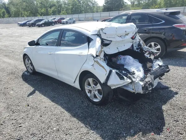 5NPDH4AE7GH729315 2016 HYUNDAI ELANTRA - Image 2