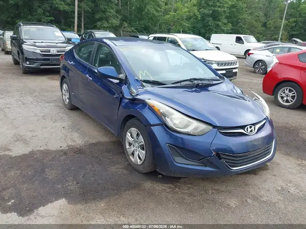 5NPDH4AE7GH736006 2016 HYUNDAI ELANTRA - Image 1