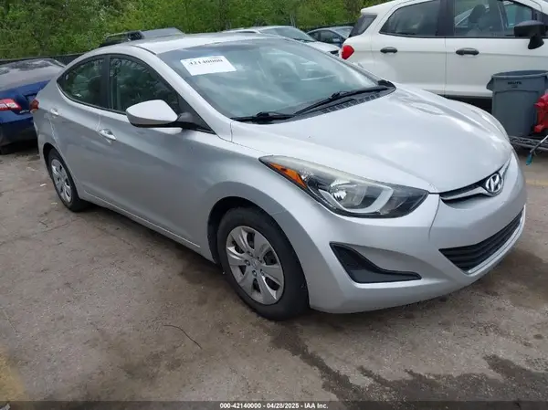 5NPDH4AE7GH736569 2016 HYUNDAI ELANTRA - Image 1