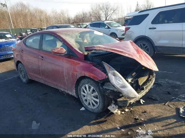 5NPDH4AE7GH736703 2016 HYUNDAI ELANTRA - Image 1