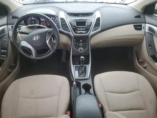 5NPDH4AE7GH738466 2016 HYUNDAI ELANTRA - Image 8