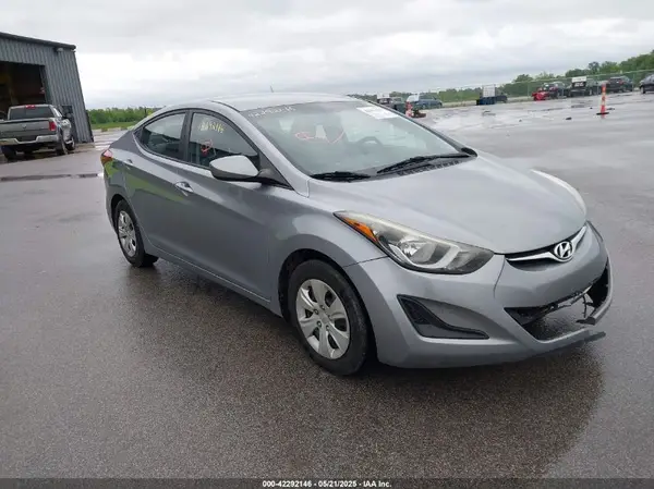 5NPDH4AE7GH739181 2016 HYUNDAI ELANTRA - Image 1
