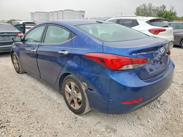 5NPDH4AE7GH740136 2016 HYUNDAI ELANTRA - Image 2
