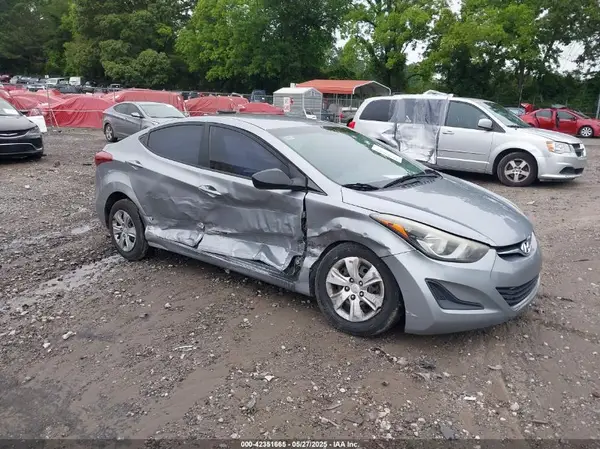 5NPDH4AE7GH740234 2016 HYUNDAI ELANTRA - Image 1