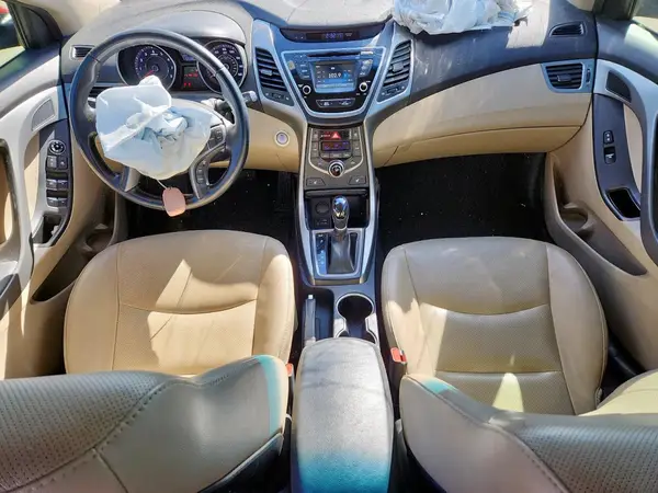 5NPDH4AE7GH740377 2016 HYUNDAI ELANTRA - Image 8