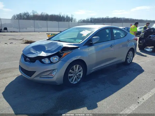 5NPDH4AE7GH741271 2016 HYUNDAI ELANTRA - Image 2