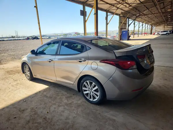 5NPDH4AE7GH741299 2016 HYUNDAI ELANTRA - Image 2